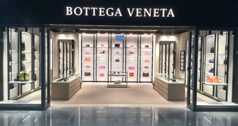 bottega veneta gucci group|French Luxury Group .